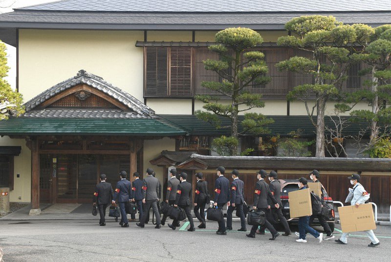 陷入卫生问题的日本福冈百年温泉老店“大丸别庄”前任社长山田真于本月12日早上在福冈县筑紫野市被发现死亡，警方表示死因据信为自杀，具体情况正在调查