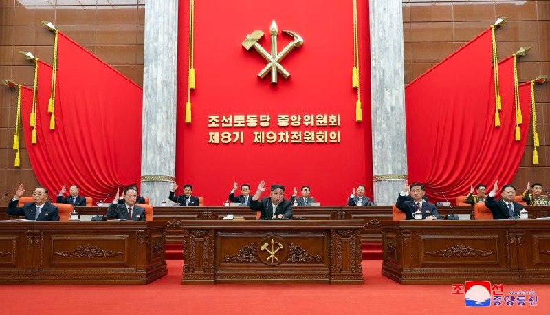朝鲜领导人金正恩将韩朝关系定性为“敌对的两国关系”，并提出永远都不能与韩国实现统一