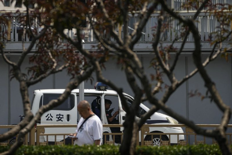 “六四事件”35周年之际，香港警方带走数人，台湾举行纪念活动