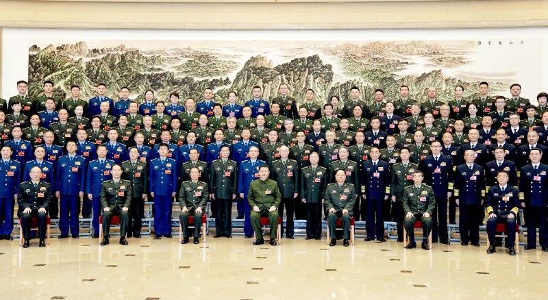 习近平3月8日下午同全国人大解放军武警团开会，主题是“巩固提高一体化国家战略体系和能力”