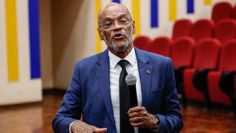 海地总理阿里埃尔·亨利11日辞去总理职务