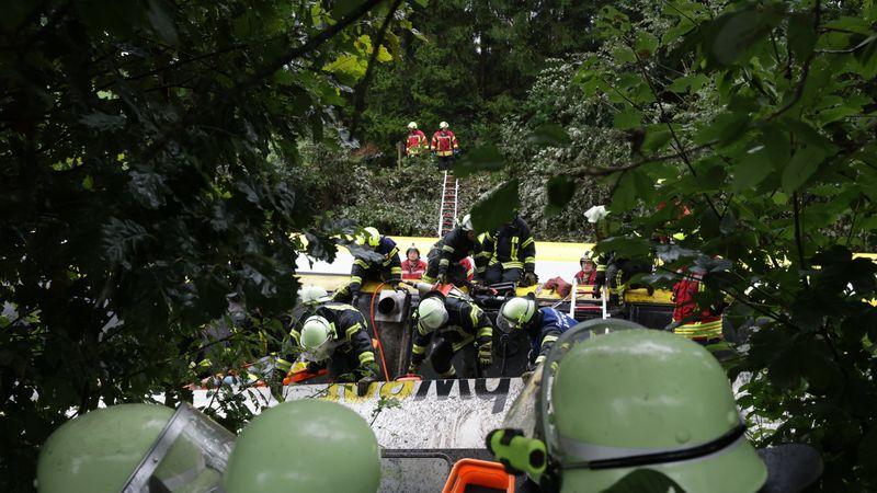 德国西南部巴登-符腾堡州7月27日发生火车脱轨事故