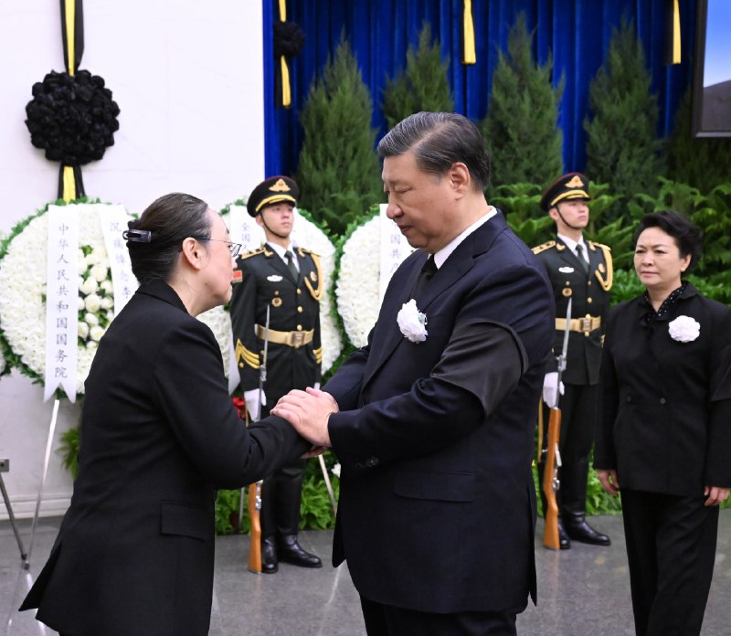 李克强遗体11月2日火化，上午9时在八宝山礼堂举行告别仪式