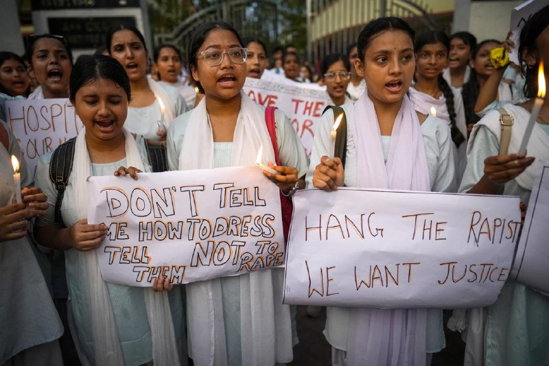 印度女实习医生9日遭奸杀引发持续抗议