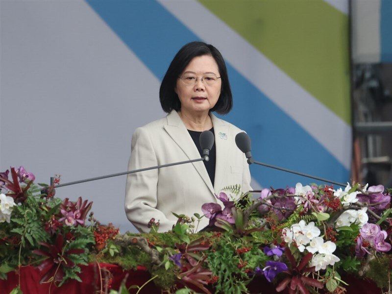 在台北，总统蔡英文10日上午发表主题为“守土卫国，你我同行”的国庆谈话