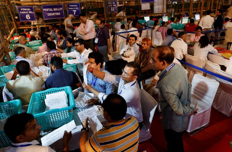 执政党印度人民党主导的全国民主联盟在大选中获胜，但未能取得压倒性优势