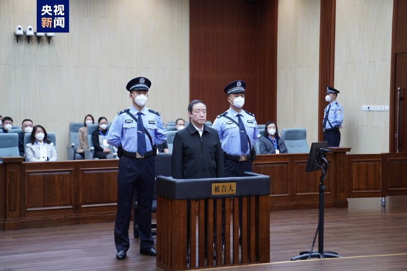 长春市中院9月22日一审宣判傅政华案，就其受贿罪名判处死缓、剥夺政治权利终身并处没收个人全部财产、死缓期满减为无期徒刑后终身监禁不得减刑假释；就其徇私枉法罪名判处有期徒刑十四年