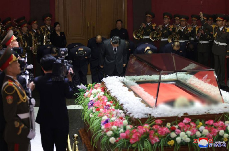被称为“朝鲜的戈培尔”和“宣传系统之父”的金己男因病于7日10时去世，享年94岁